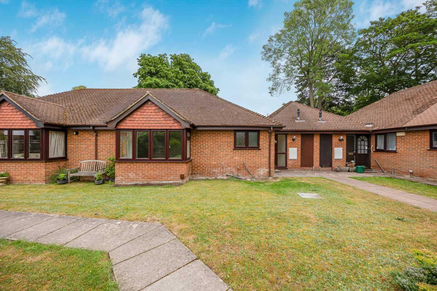 Chalcraft Close, Henley-On-Thames